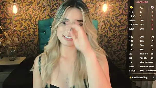 KiaraCarter online show from 01-14-25, 07:53