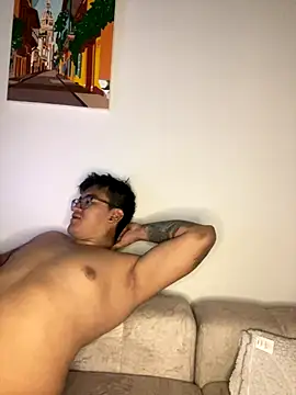 Snapshot of AgathaGeorgiou chatting on 10-30-25, 10:43 AgathaGeorgiou online show from 10-30-25, 10:43