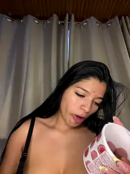 Snapshot of AgathaGeorgiou chatting on 11-27-25, 10:23 AgathaGeorgiou online show from 11-27-25, 10:23