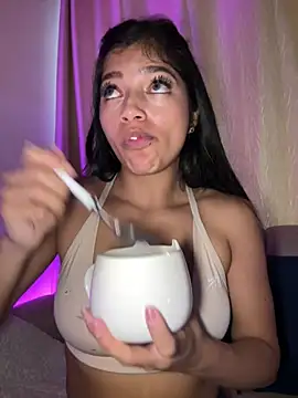 AgathaGeorgiou online show from 04-21-26, 10:12