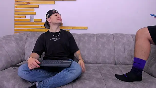 blessmyneighbors2 online show from 09-23-25, 02:03