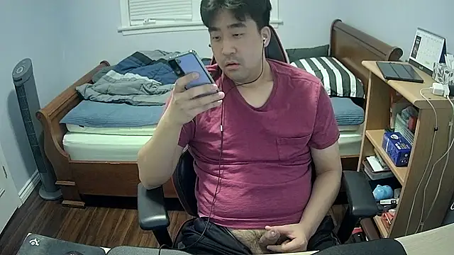 Koreanboy171 online show from 03-02-26, 04:14