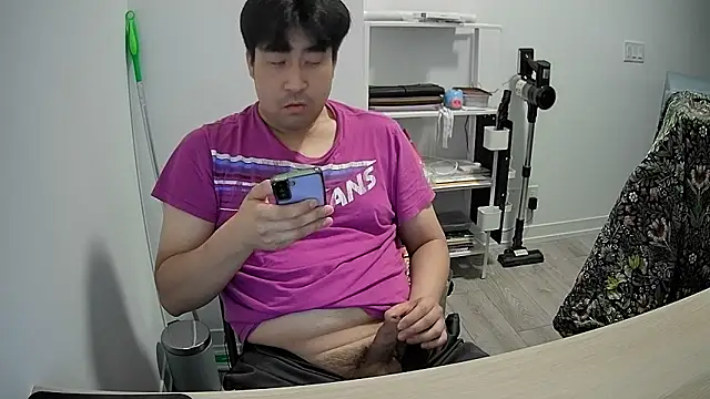 Koreanboy171 online show from 06-21-26, 03:31