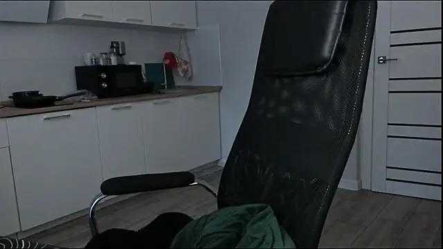 Rick Reed online show from 04-21-26, 02:51