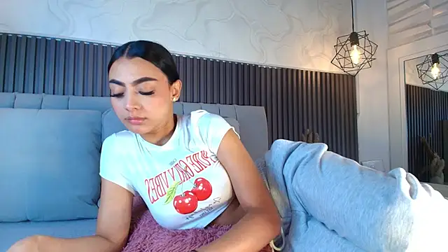 SHANONCLARK online show from 04-23-26, 07:05