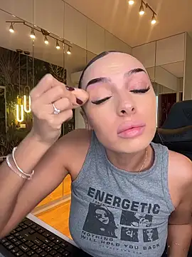 Snapshot of MileySin1111 chatting on 12-16-25, 01:49 MileySin1111 online show from 12-16-25, 01:49