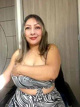 Lady  Pink online show from 10-21-25, 12:17