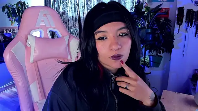 annie walker6 online show from 02-07-26, 09:29