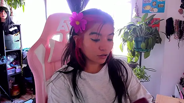 annie walker6 online show from 03-13-26, 07:53