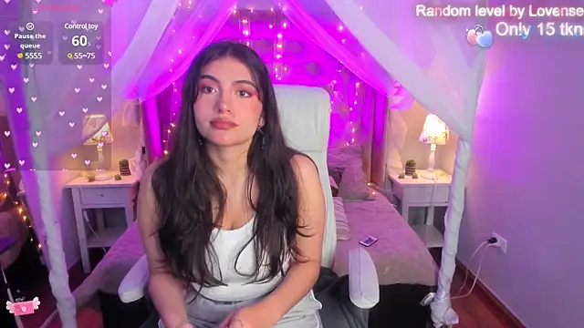 Ellie Jhonson   online show from 01-04-25, 02:25