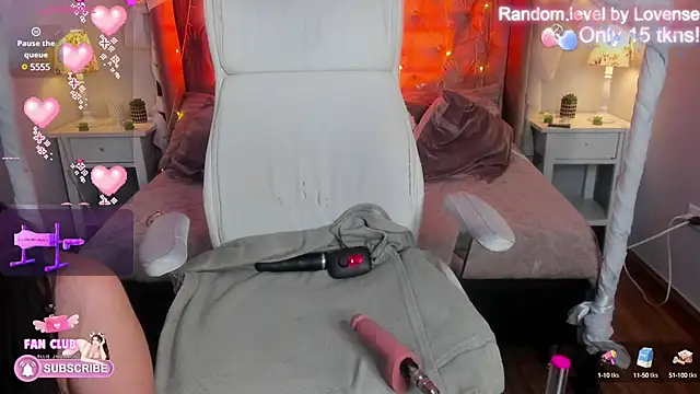 Ellie Jhonson   online show from 01-25-25, 04:13