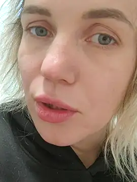 Linda Gregory online show from 03-07-25, 04:57