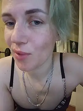 Snapshot of Linda_Gregory chatting on 05-18-26, 10:37 Linda Gregory online show from 05-18-26, 10:37