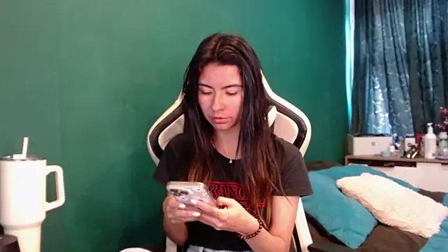 alice middlee online show from 02-26-26, 03:00