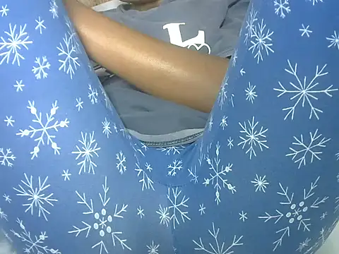 AurelAda online show from 09-18-25, 10:45