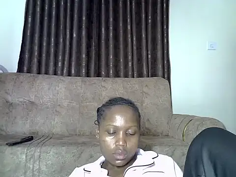 AurelAda online show from 12-17-25, 11:33