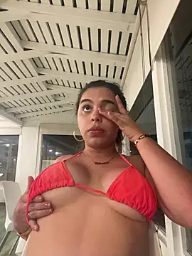 Snapshot of crisbell_lopez chatting on 03-07-26, 01:02 crisbell lopez online show from 03-07-26, 01:02