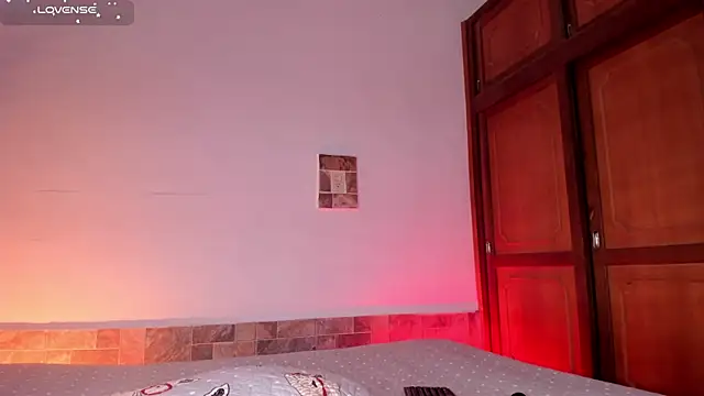 AnnaFoox1 online show from 11-21-25, 05:28