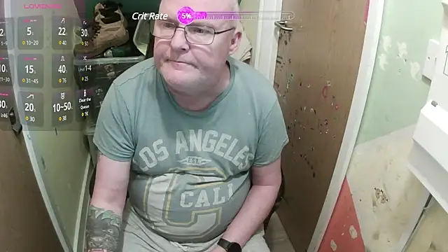 Snapshot of FriendlyDave chatting on 01-11-25, 09:46 FriendlyDave online show from 01-11-25, 09:46