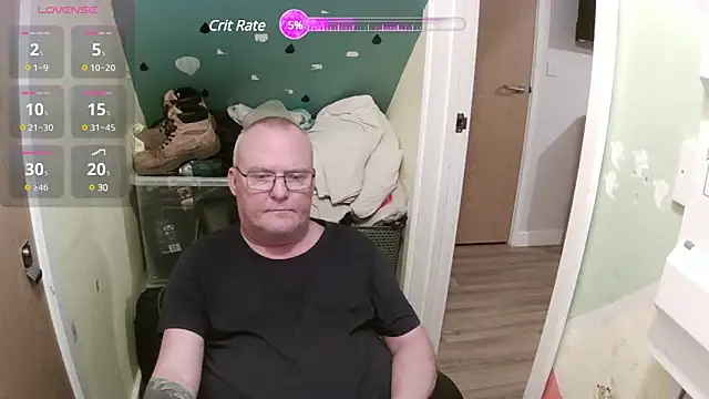 Snapshot of FriendlyDave chatting on 01-24-25, 09:47 FriendlyDave online show from 01-24-25, 09:47