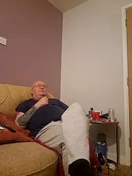 Snapshot of FriendlyDave chatting on 03-02-25, 10:16 FriendlyDave online show from 03-02-25, 10:16