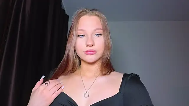 MiaKeler online show from 02-12-25, 09:33