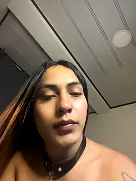 jesica  simpson online show from 09-22-25, 04:03