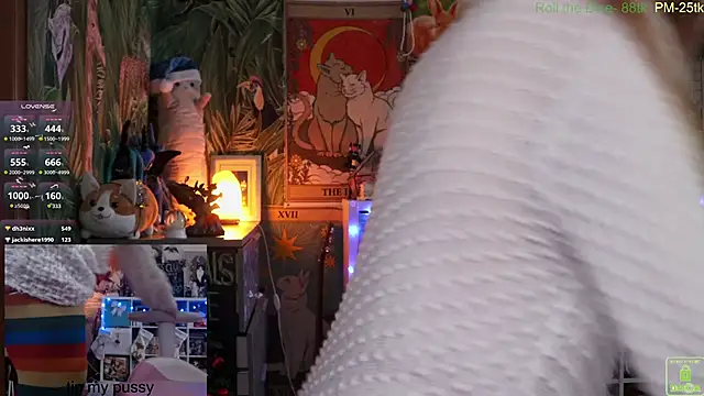 Snapshot of ShiroiFubuki chatting on 12-14-24, 07:18 ShiroiFubuki online show from 12-14-24, 07:18