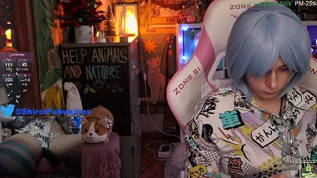 Snapshot of ShiroiFubuki chatting on 12-16-24, 11:12 ShiroiFubuki online show from 12-16-24, 11:12