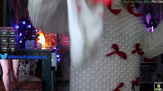 Snapshot of ShiroiFubuki chatting on 12-24-24, 07:00 ShiroiFubuki online show from 12-24-24, 07:00