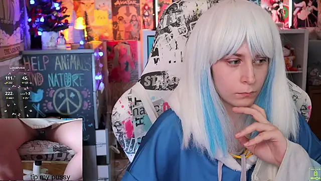 Snapshot of ShiroiFubuki chatting on 01-20-25, 12:49 ShiroiFubuki online show from 01-20-25, 12:49