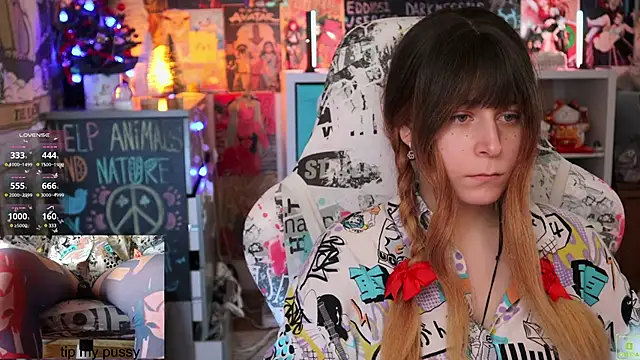 Snapshot of ShiroiFubuki chatting on 01-23-25, 07:11 ShiroiFubuki online show from 01-23-25, 07:11