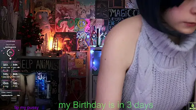 Snapshot of ShiroiFubuki chatting on 02-17-25, 07:31 ShiroiFubuki online show from 02-17-25, 07:31