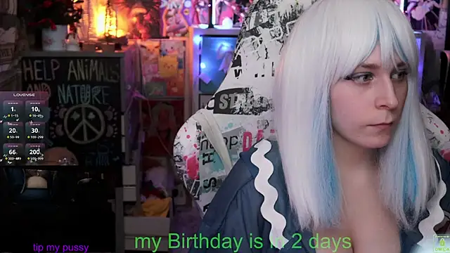 Snapshot of ShiroiFubuki chatting on 02-18-25, 05:21 ShiroiFubuki online show from 02-18-25, 05:21