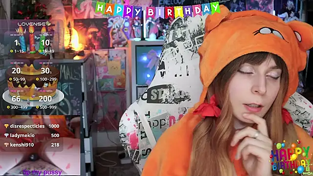 Snapshot of ShiroiFubuki chatting on 02-20-25, 03:30 ShiroiFubuki online show from 02-20-25, 03:30