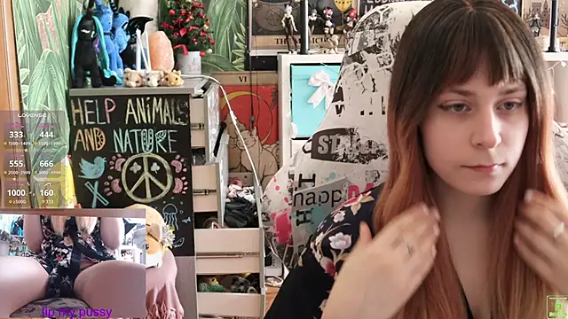 Snapshot of ShiroiFubuki chatting on 03-21-25, 09:01 ShiroiFubuki online show from 03-21-25, 09:01