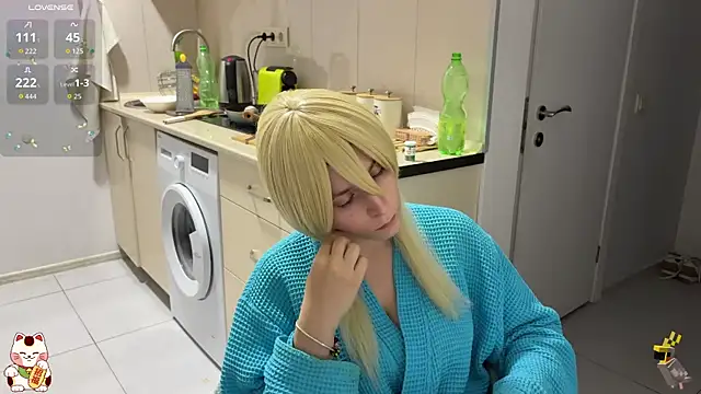 Snapshot of ShiroiFubuki chatting on 11-06-25, 07:15 ShiroiFubuki online show from 11-06-25, 07:15