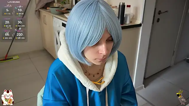 Snapshot of ShiroiFubuki chatting on 12-18-25, 11:05 ShiroiFubuki online show from 12-18-25, 11:05