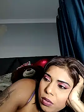 Snapshot of IndianBibix chatting on 03-05-25, 02:56 IndianBibix online show from 03-05-25, 02:56