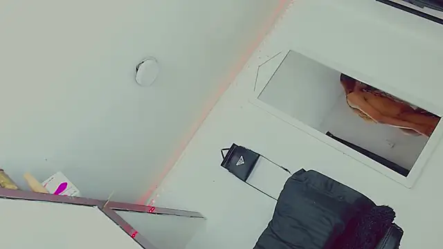 candy kendall online show from 03-03-25, 08:49