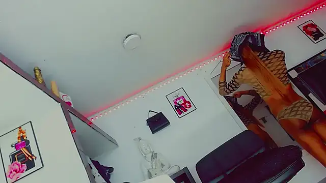 candy kendall online show from 09-19-25, 12:28