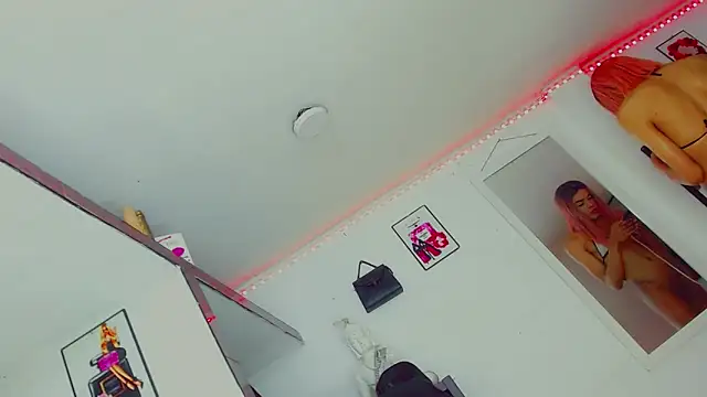 candy kendall online show from 11-20-25, 07:46