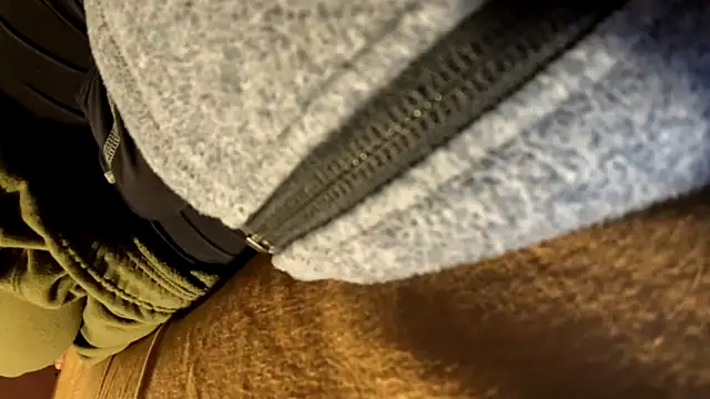 Snapshot of uncuthubs chatting on 09-28-25, 03:45 uncuthubs online show from 09-28-25, 03:45