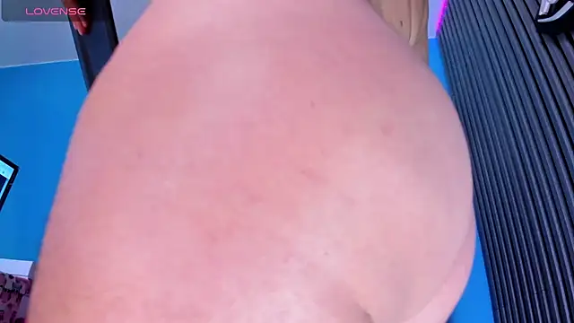 Snapshot of Patty_jenkinss_ chatting on 02-08-25, 08:21 Patty jenkinss  online show from 02-08-25, 08:21