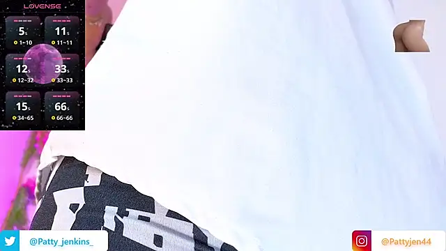 Snapshot of Patty_jenkinss_ chatting on 10-20-25, 01:06 Patty jenkinss  online show from 10-20-25, 01:06
