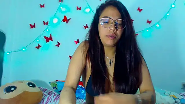 AmaraRoberts420 online show from 12-23-24, 03:40