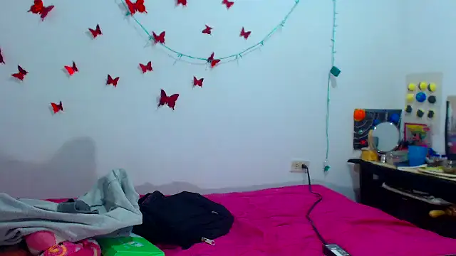 AmaraRoberts420 online show from 01-08-25, 03:19