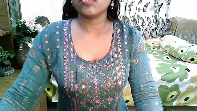 esita 1212 online show from 02-25-25, 10:26