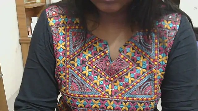 esita 1212 online show from 03-13-26, 01:34