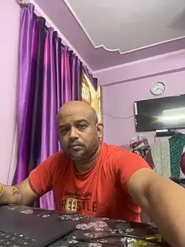 Dick 6inches online show from 10-09-25, 01:47